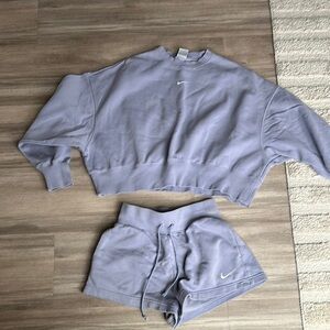 Nike Lavender Cropped Sweatshirt and Shorts Set